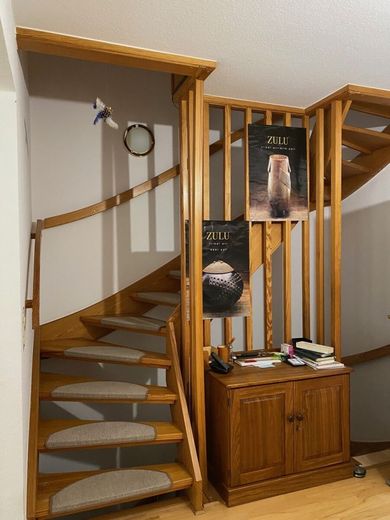 *Ihr neues Zuhause in absolut ruhiger und familienfreundlicher Umgebung !!!* – Treppenauf-:-abgang