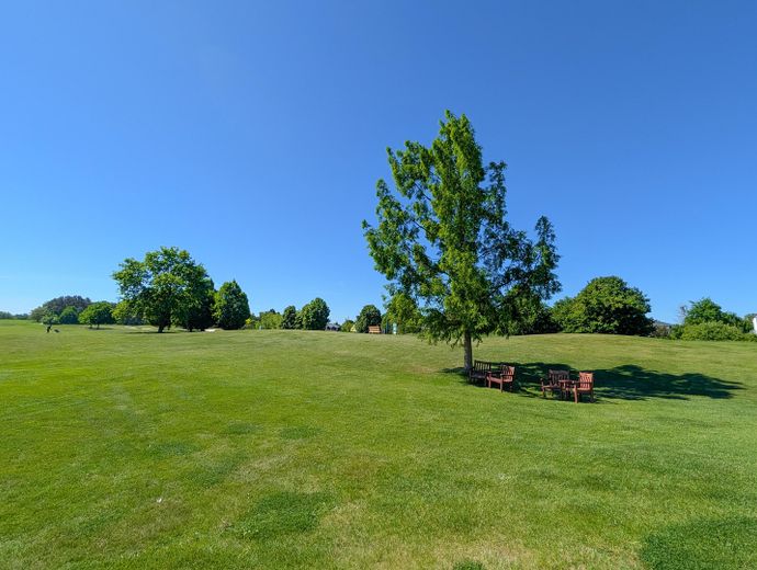 Luxuriöse Marmorvilla am Leading Golf Club Seddiner See - Landhausvilla vor den Toren Berlins – Golflandschaft