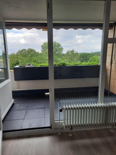 Helle 2‑Zimmer‑Wohnung mit großem Balkon – zentral in Hämelerwald – Balkon
