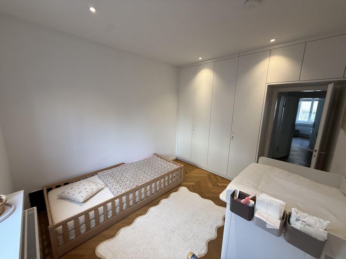 Hochwertig renovierte Erdgeschosswohnung am Mulang – 157 m², Wintergarten, Terrasse & 2 Bäder – Kinderzimmer 1