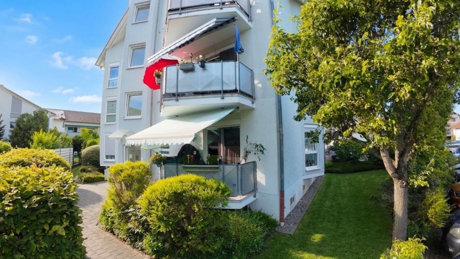 ATIK: Gepflegte 3-Zimmer-Erdgeschosswohnung in attraktiver Wohnlage – Drohnenaufnahme