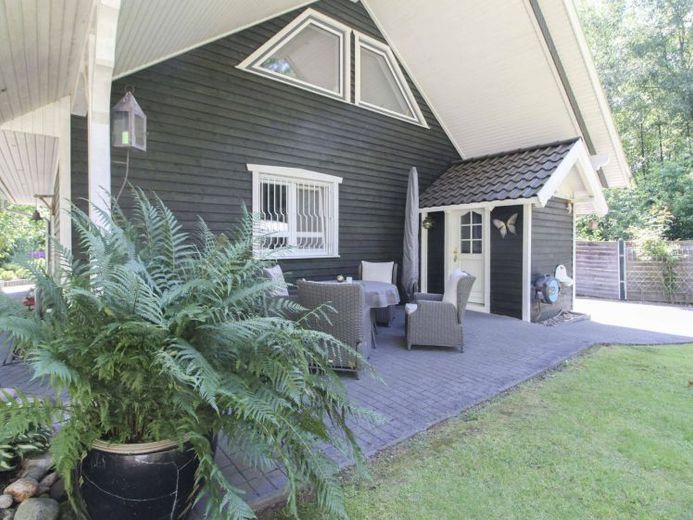 Charmantes Einfamilienhaus mit großem Garten und viel Privatsphäre – Foto 1