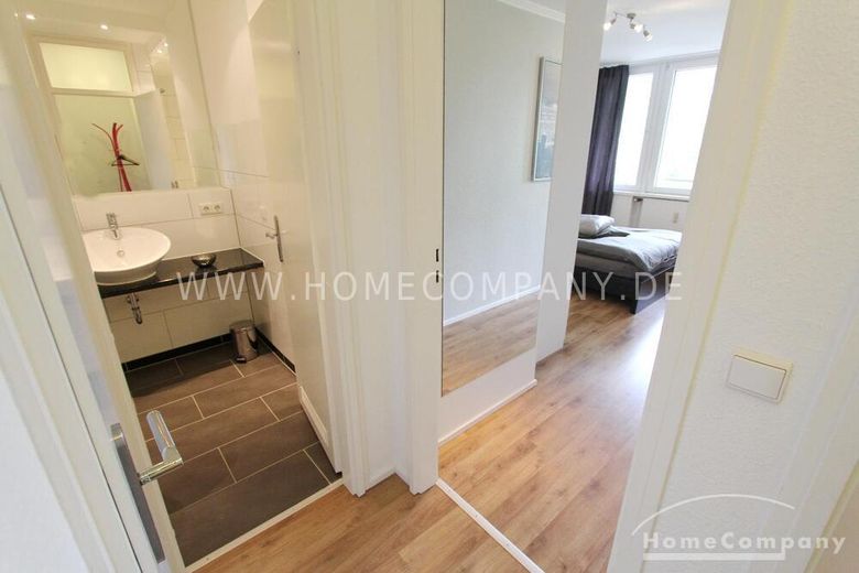 Geschmackvolle 2-Zimmer-Wohnung mit Balkon nahe der Rheinaue in Bonn Plittersdorf – 6e11c158ad407d5300110a9a9ff00caa78f2cc61.jpg