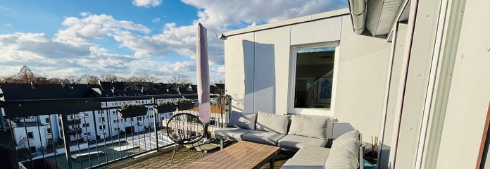 Do-Klinikviertel: HARİKA 3 odalı daire | KFW | geniş güneş terası | Parke | Kapalı otopark – Tolle große Dachterrasse