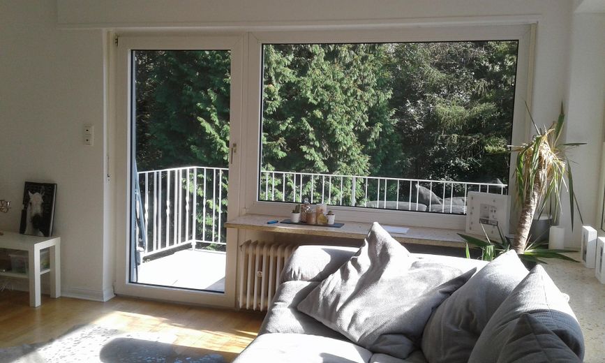 Charmante 2-Zimmer-Wohnung am Taunus – geräumiger Balkon mit Blick