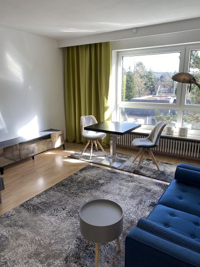 Wohnzimmer 4.OG Mitte