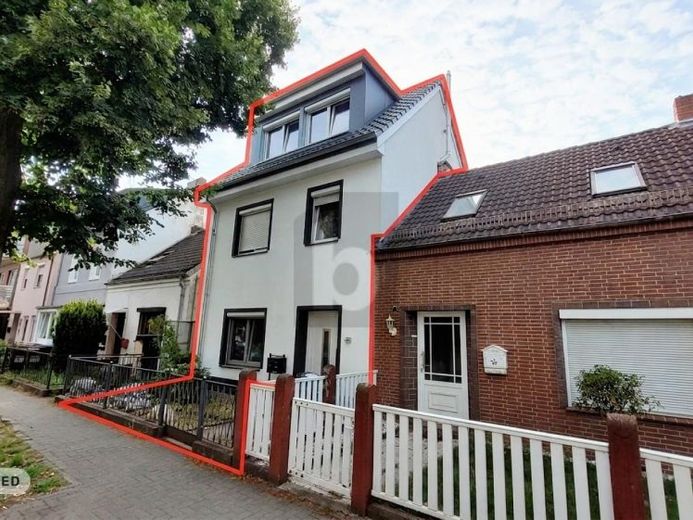 KERNSANIERT MIT 3 BÄDERN, FÜR MACHER – Foto 1