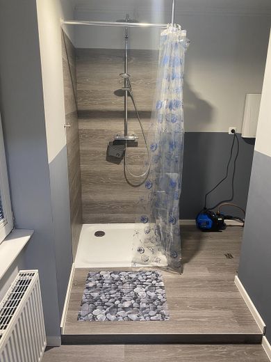 Zusätzliches Badezimmer im EG