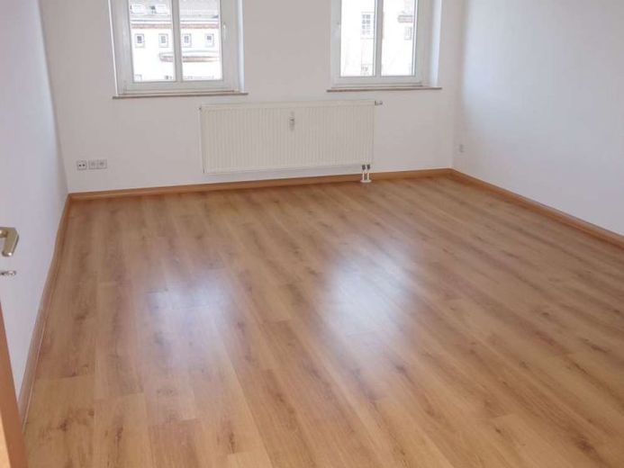 TOP Dachgeschoss-Whg. mit sonnigem West-Balkon – Foto 1