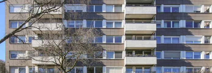 Appartamento condominiale libero di 4 locali ca. 114 m² con balcone a Mülheim - Speldorf