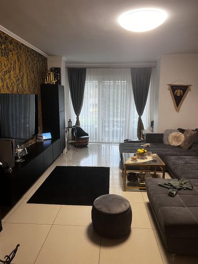 Modernized single- to two-family house – high-quality renovated, family-friendly – Foto 4