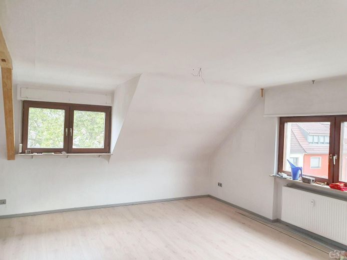 Very attractive 5-room maisonette apartment with fitted kitchen in Heidelberg – Photo 5