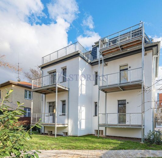 Appartamento di 1 locale a Lichterfelde – Gebäude von hinten