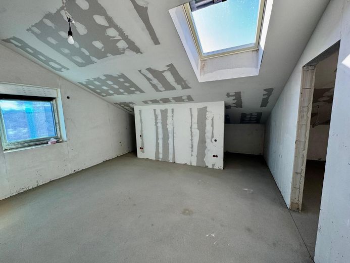 Provisionsfreies KFW55 Ausbauhaus: Architekten 2FH trifft auf 750m² Natur mit Gestaltungsmöglichkeit – OG - Elternschlafzimmer