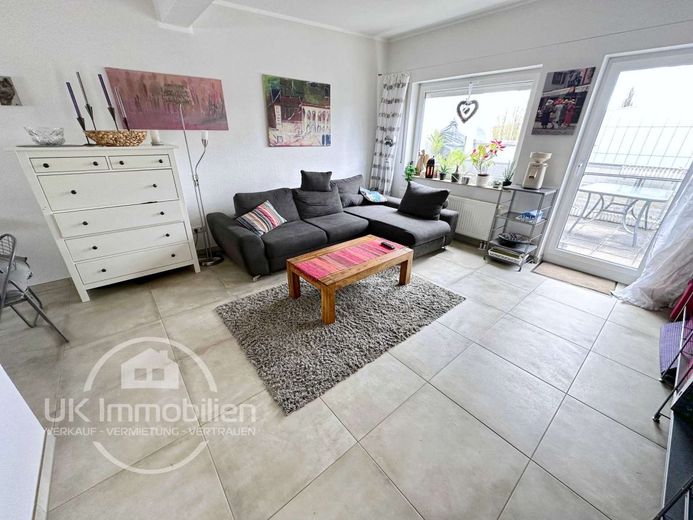 Hausgefühl! 2-Zi mit Dachterrasse im Haus-im-Haus-Konzept! – Wohnen