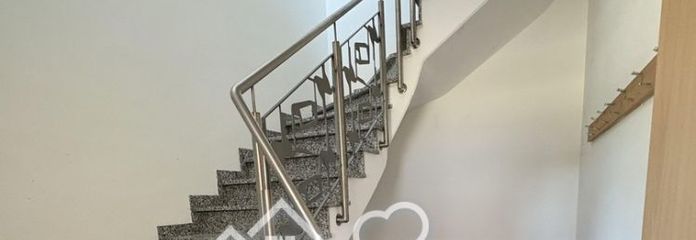 Marktoberdorf Kuzey’de esnek ticari alan – muayenehane, ofis, satış veya depo için ideal