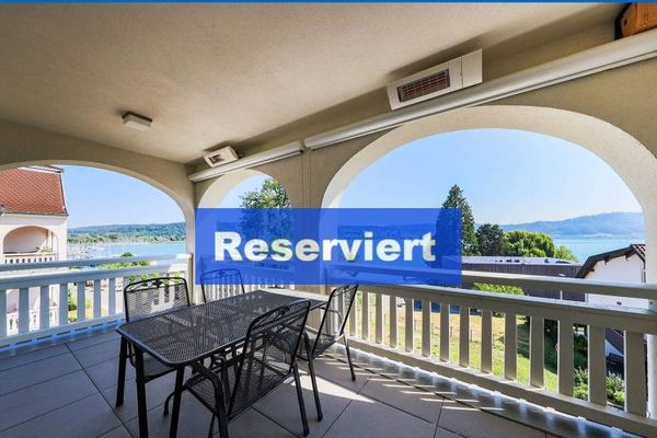 Bodman con vista sul lago: due esclusivi appartamenti da sogno
(3,5 locali e 1,5 locali), ascensore, 3x posti auto interrati, cantina per vini, cucina componibile