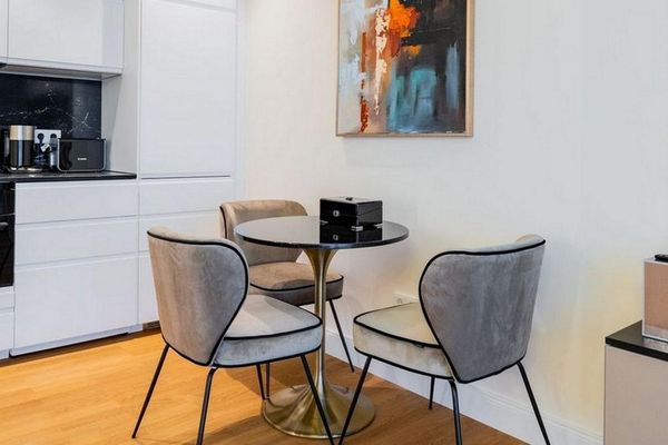 Luxuriös möblierte wohnung in Ortsteil Tiergarten