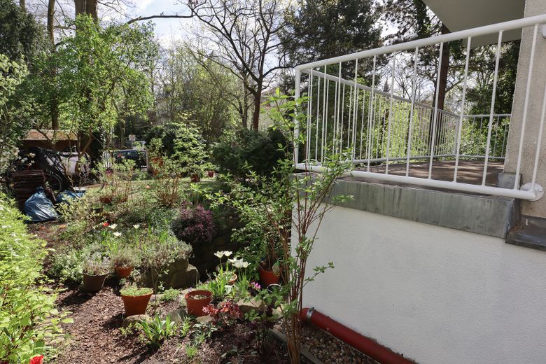 Maisonette-Perle in Stadtvilla – Blick Balkon