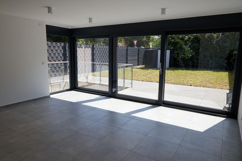 Wohnzimmer / Terrase / Garten