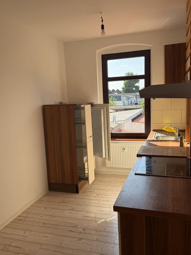 Eigener Garten | Stilvolle 2-Zimmer-Wohnung mit hochwertiger Ausstattung & Einbauküche – Küche III
