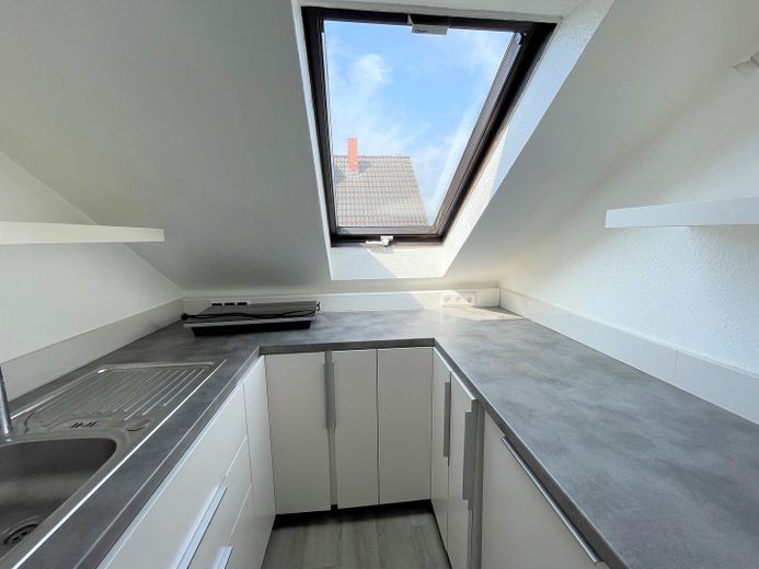Bright city apartment => 5 min to Jahnplatz by train – Küche