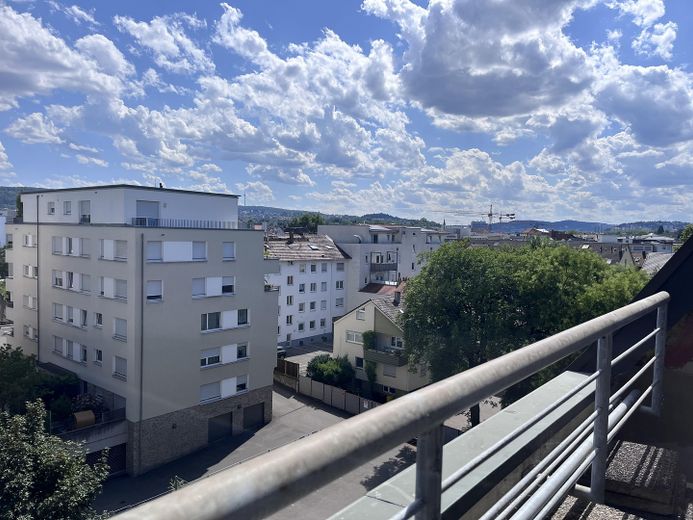 Perfekte Investition – 6-Zi-Wohnung - WG oder Kurzzeitvermietung – Ausblick 