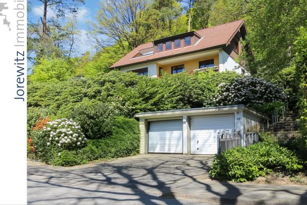 Top-Südhanglage in Oerlinghausen – Dreifamilienhaus mit Doppelgarage