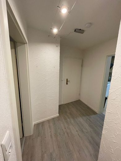 Kempten Innenstadt: Vermietete 2-Zimmer-Wohnung mit Balkon und attraktiver Mietrendite – Foto 4