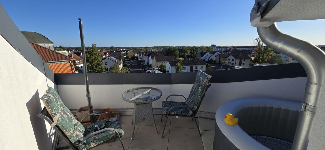 Loggia Blick nach Lämmerspiel