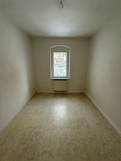 Gemütliche 1,5-Zimmer mit Laminat, EBK und Hausgarten in guter Lage!!! – PHOTO-2026-01-13-14-05-42_1