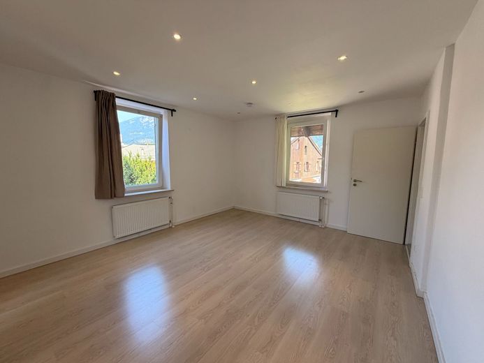 Altbau von 1907 - modernisiert, mit Einliegerwohnung &amp; Bergblick – Wohnzimmer OG