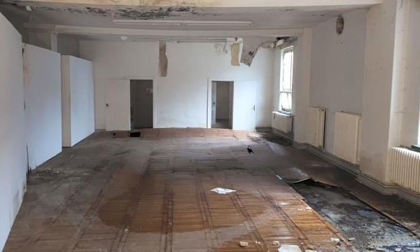 Stattliches Wohn-/Geschäftshaus, Möglichkeit als Anlageobjekt ist gegeben