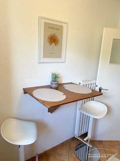 3 Zi.Whg., möbliert, 2. OG, mit Balkon. – 8dd713eaeb800c5b1b27ae58454b0f3f4c2f168b.jpg