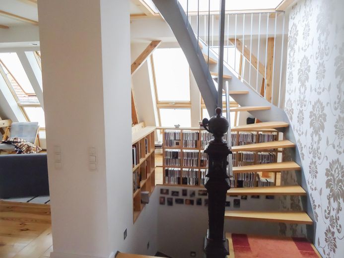 Treppe zur Dachterrasse