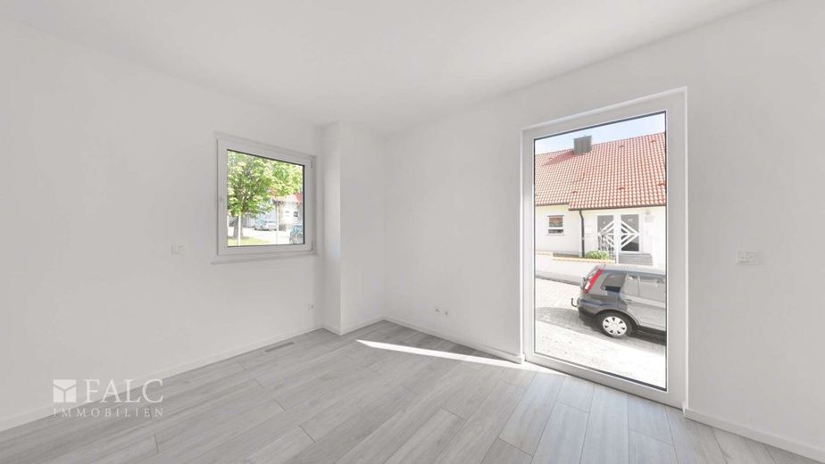 Großzügiger KfW-55-Neubau in begehrter Lage von Hochstadt (Pfalz) – Zimmer