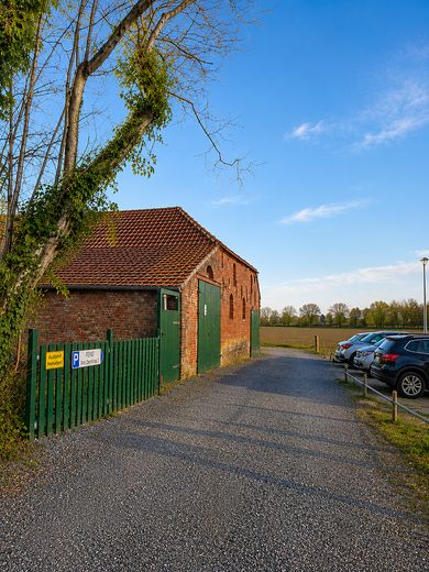 Blaufärberweg zum Parken