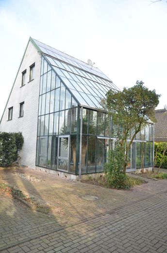 Seitenansicht von SW