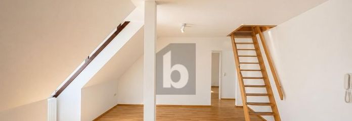 LOFTFLAIR IN DER ALTSTADT MIT DACHTERRASSE