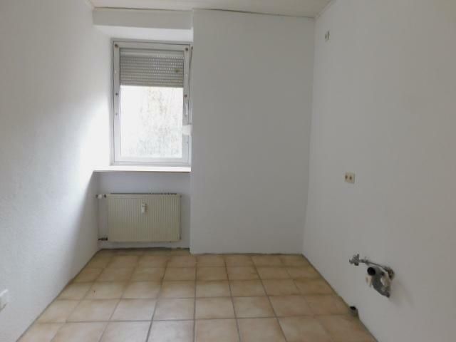 Fell a.d. Mosel - seniorengerechte EG Wohnung - 2 Zi-Kü-Bad und Terrasse – DB7 Küche