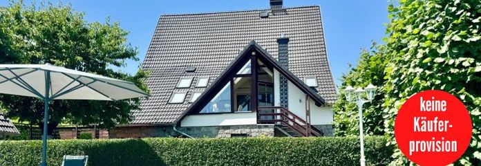 HORN IMMOBILIEN ++ RESERVIERT! Die Perle von Strasburg! Haus, Schwimmpool, Nebengebäude, 3 Kamine, 2 Garagen,EBK
