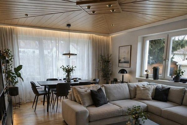Ruime 4-kamerappartement met tuin, garage, 2 parkeerplaatsen & feestkelder