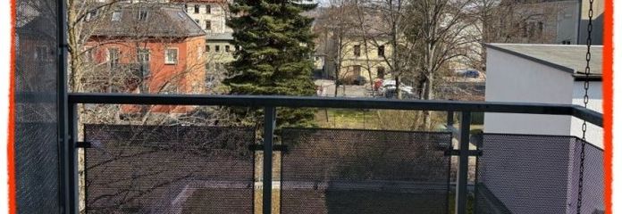 2-Zimmer-Wohnung mit BALKON und TG-PKW-Stellplatz, zentral und bahnhofsnah, zu verkaufen!