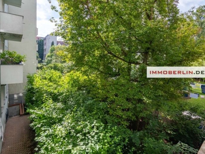 IMMOBERLIN.DE - ¡Ubicación privilegiada! Luminoso piso de 3 habitaciones cerca de Boxhagener Platz – Foto 1