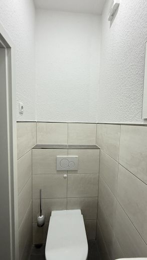 klimatisierte - 3,5-Zimmer Wohnung (EG) - mit Terrasse in Andernach – Gäste - WC
