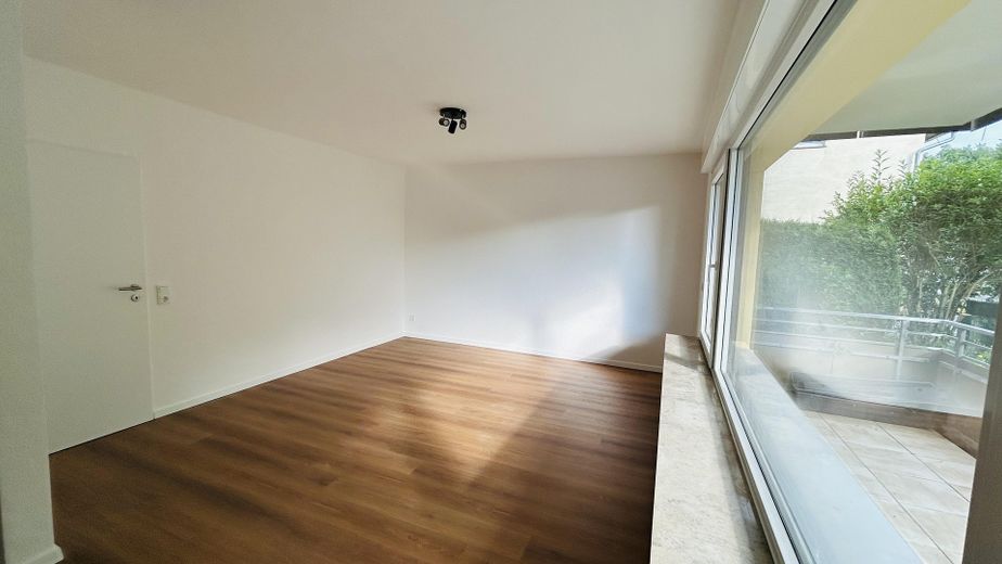 Wohnung in Bestlage mit Südbalkon - Erstbezug nach Sanierung – Wohnraum
