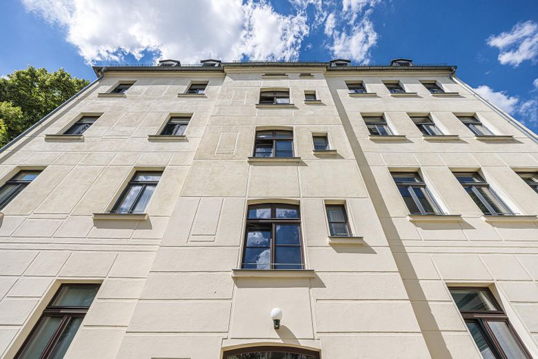 *Exklusiv: 4-Zimmer Altbau im Leipziger Waldstraßenviertel | Provisionsfrei | Erstbezug* – Fassade