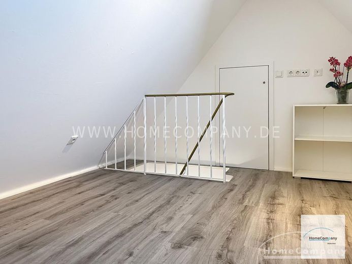 Wohnen mit Stil in Sendling – Neu möbliert  &  bezugsbereit – 3c2fd1e08e87ab189754f031156414de1b396df5.jpg