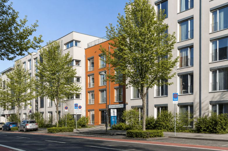 WERTE MIT WEITBLICK - Kompromisslose Sicherheit im Herzen des Riedbergs – Blick auf das Gebäude