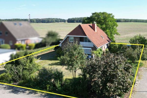 Einfamilienhaus in schöner Feldrandlage von Podewall – viel Potenzial für Familien